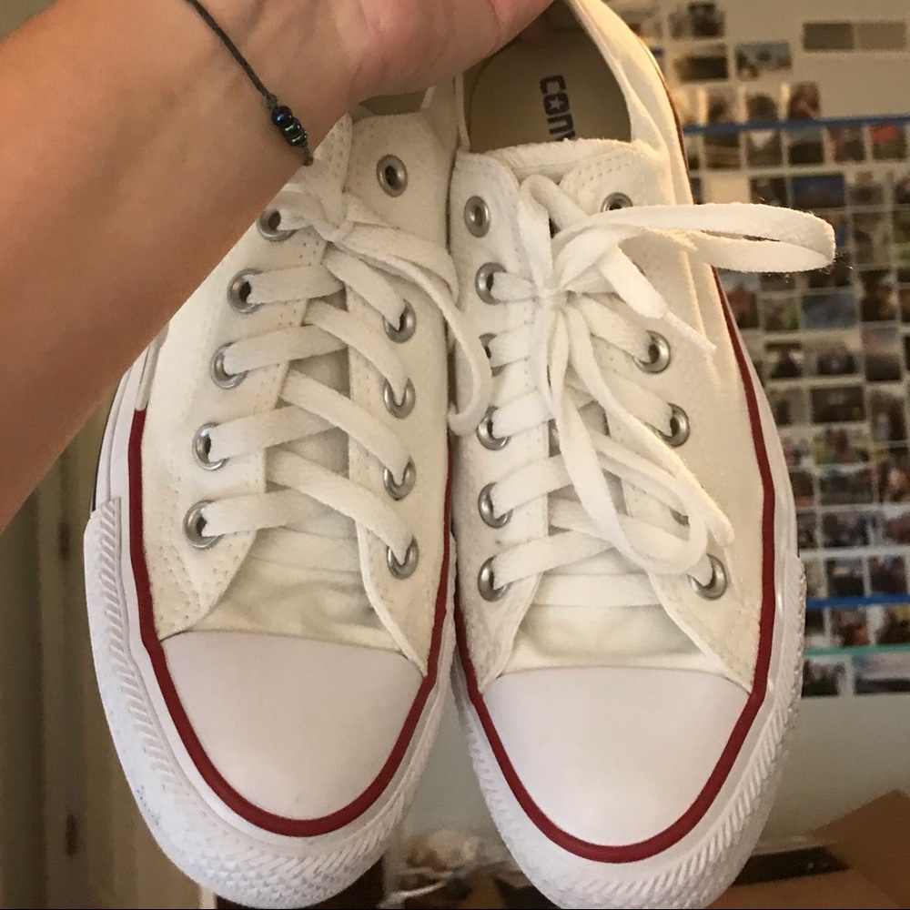 WHITE CONVERSE SIZE 8 W
